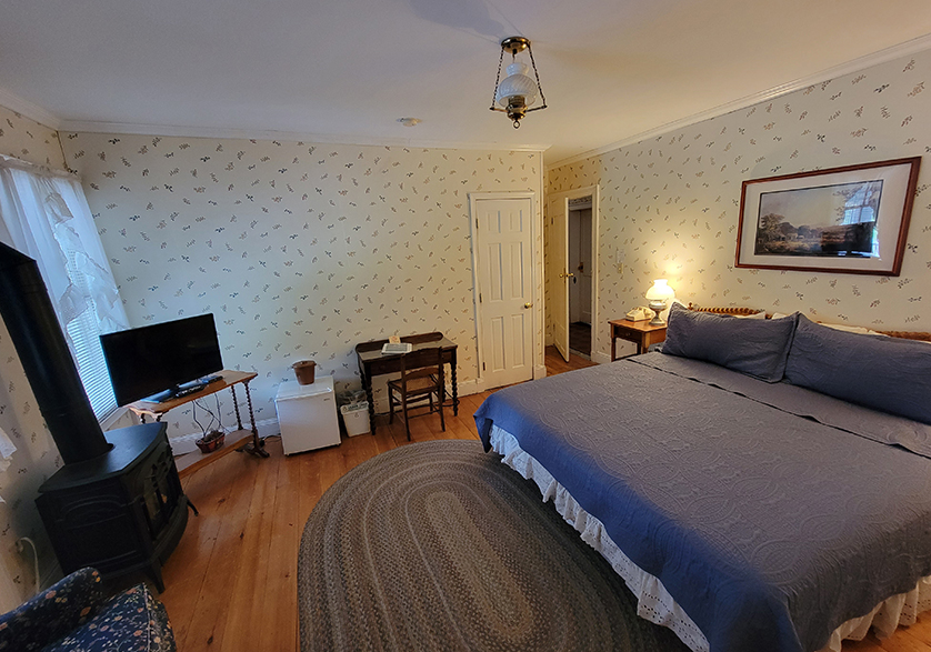 the inn bedroom